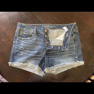 American Eagle Tomgirl Shorts